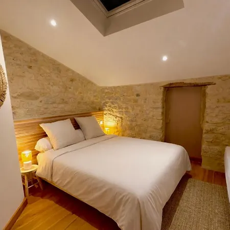 Apartmán Maison De Charme Avec Terrasse Et Climatisation - Uzes