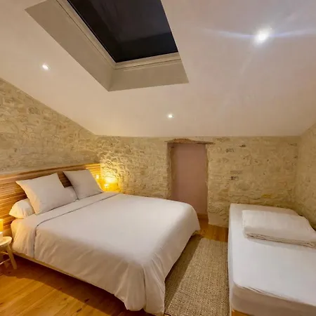 Maison De Charme Avec Terrasse Et Climatisation - Uzes Arpaillargues-et-Aureillac