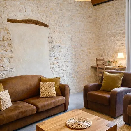 Maison De Charme Avec Terrasse Et Climatisation - Uzes * Arpaillargues-et-Aureillac