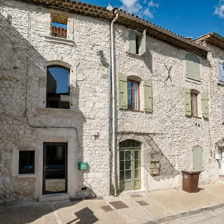 Maison De Charme Avec Terrasse Et Climatisation - Uzes Appartamento