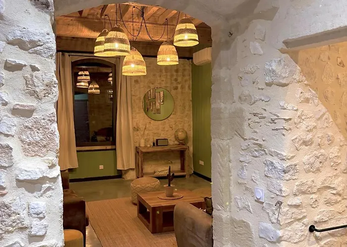 Magnanerie Avec Tropezienne Uzes Διαμέρισμα Arpaillargues-et-Aureillac