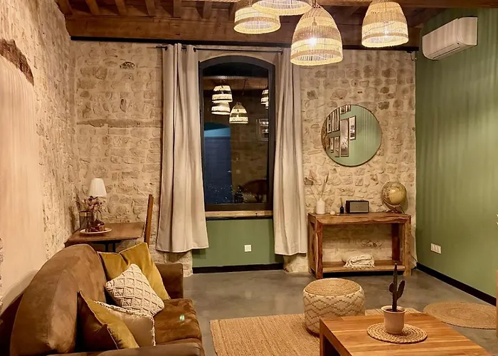 Διαμέρισμα Magnanerie Avec Tropezienne Uzes Arpaillargues-et-Aureillac