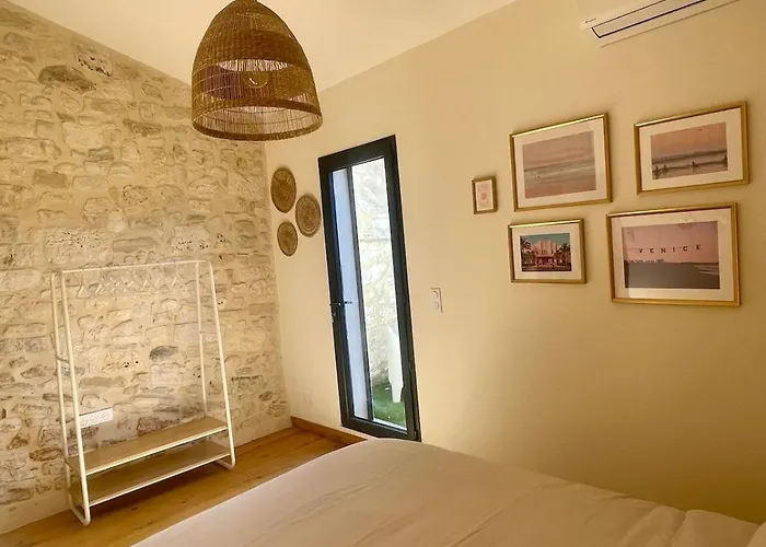Magnanerie Avec Tropezienne Uzes *
