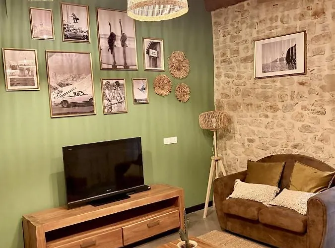 Διαμέρισμα Magnanerie Avec Tropezienne Uzes